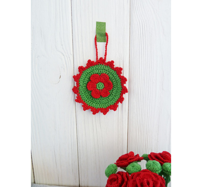 Crochet Floral Hanging Decor Pattern