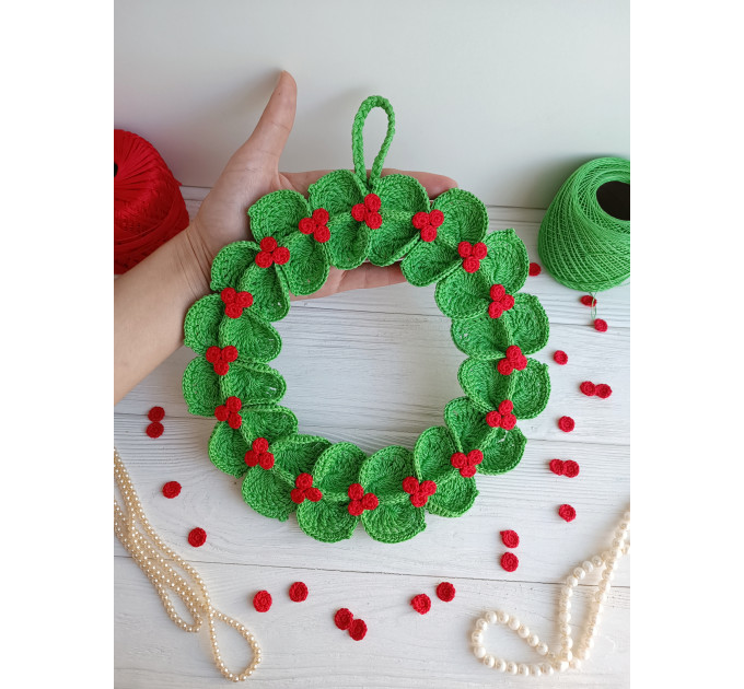 Crochet Christmas Wreath Pattern