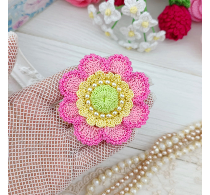 Crochet Flower Brooch Pattern
