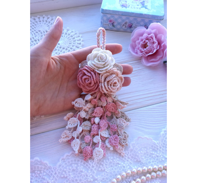 Crochet Floral Hanging Decor Pattern