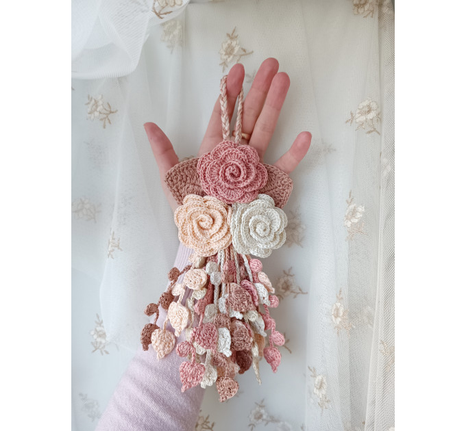 Crochet Floral Hanging Decor Pattern