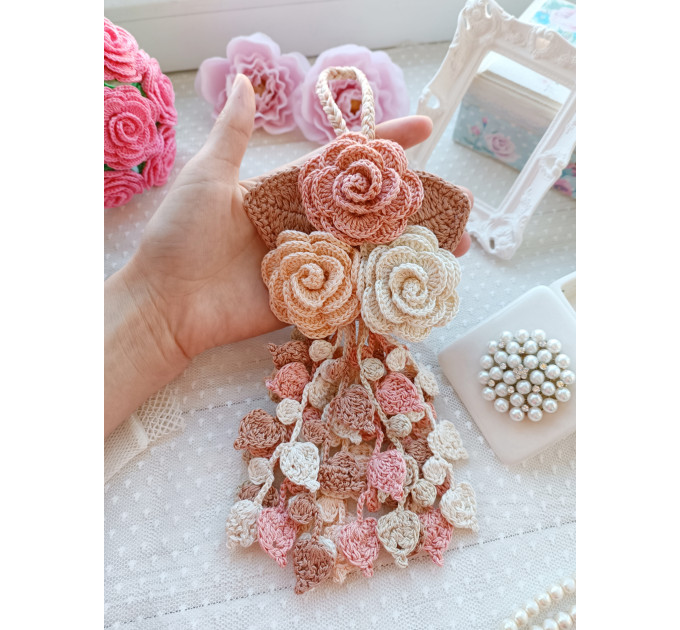 Crochet Floral Hanging Decor Pattern