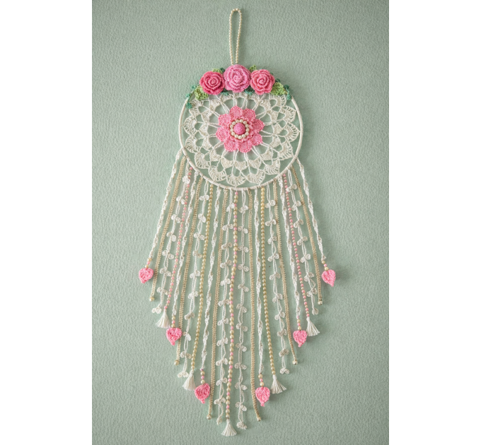 Crochet Dreamcatcher Pattern with Roses and Floral Wall Hanging Decor
