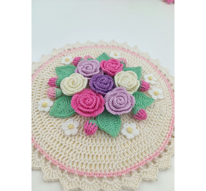 Crochet Floral Wall Decor Pattern