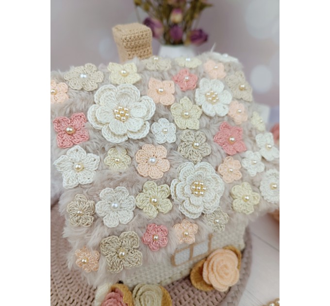 Handmade Crochet House – Shabby Chic Décor for Home and Gift