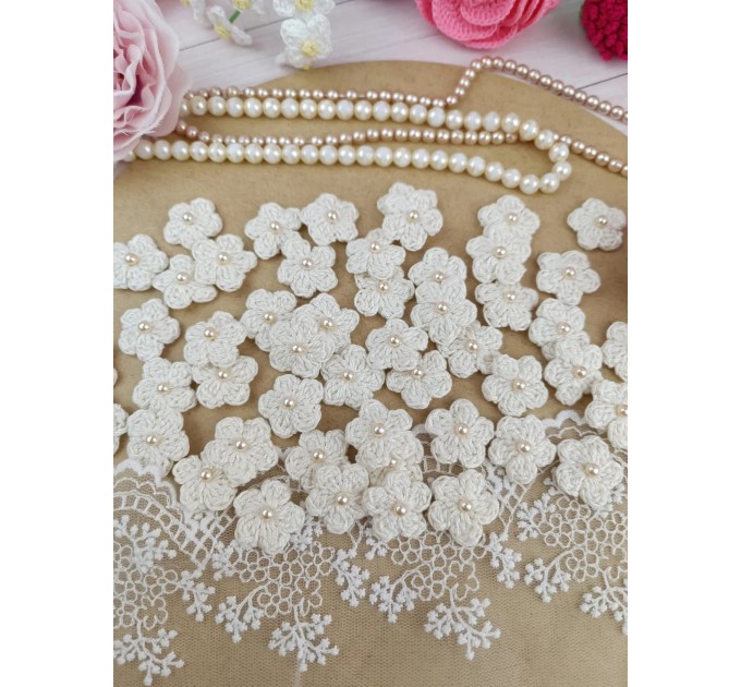 50 mini flowers for crafts. Pearl flower embellishment.Scrapbooking.Junk journal flowers.Sewing.Cream flowers. Making hair accessories.