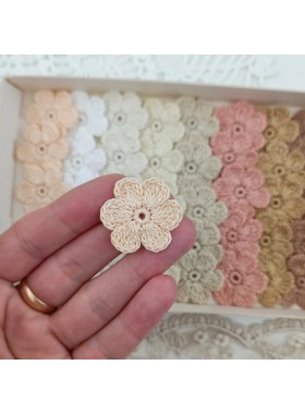 Flowers for craft,40 pcs. Flowers in neutral colors.Sewing flower embellishment.Wedding craft supplies.Applique flower.Junk Journal Flowers.