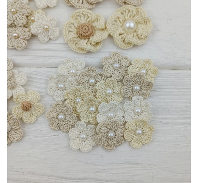 Flowers for crafts,100pcs. Sewing embellishment.Craft DIY flowers. Pearl flowers for craft.Junk journal decor. Hairband flower. Scrapbooking