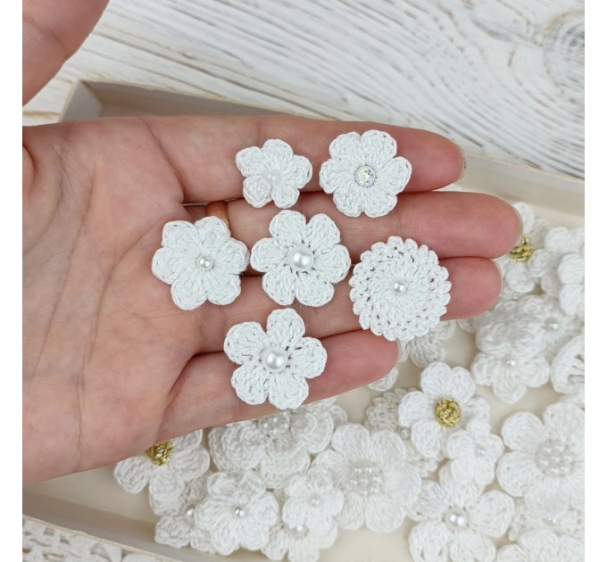 50pcs of miniature flowers. White flowers for craft. Applique. Scrapbooking. Pearl Embellishment. Wedding craft flowers.