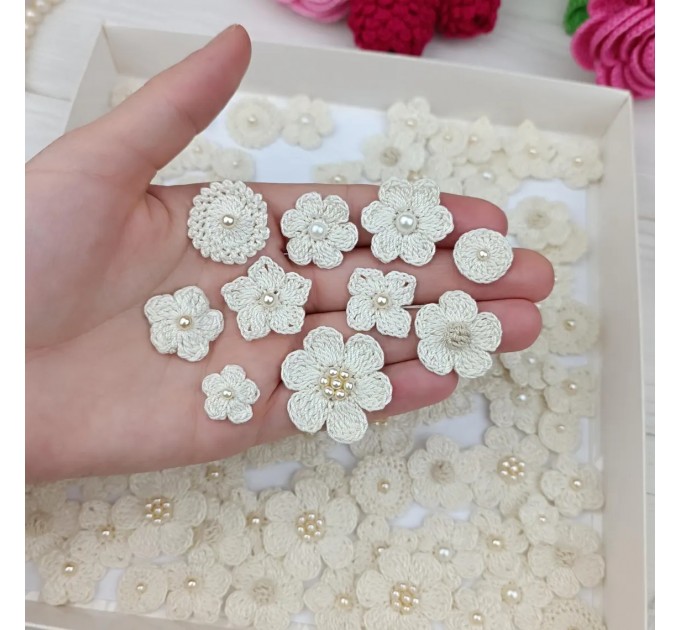 Mix crocheted flowers for craft,100 pcs/Sewing embellishment/Craft DIY flowers/Pearl flowers/Junk journal decor/Hairband flower/Scrapbooking