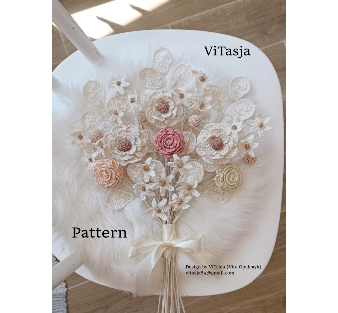 Pattern for a bouquet of crochet flowers
