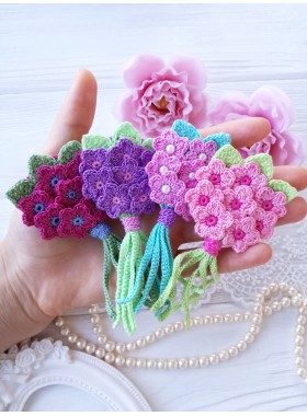 Crochet bouquet applique.
