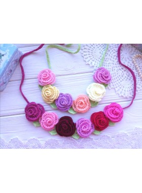 Crochet necklace.